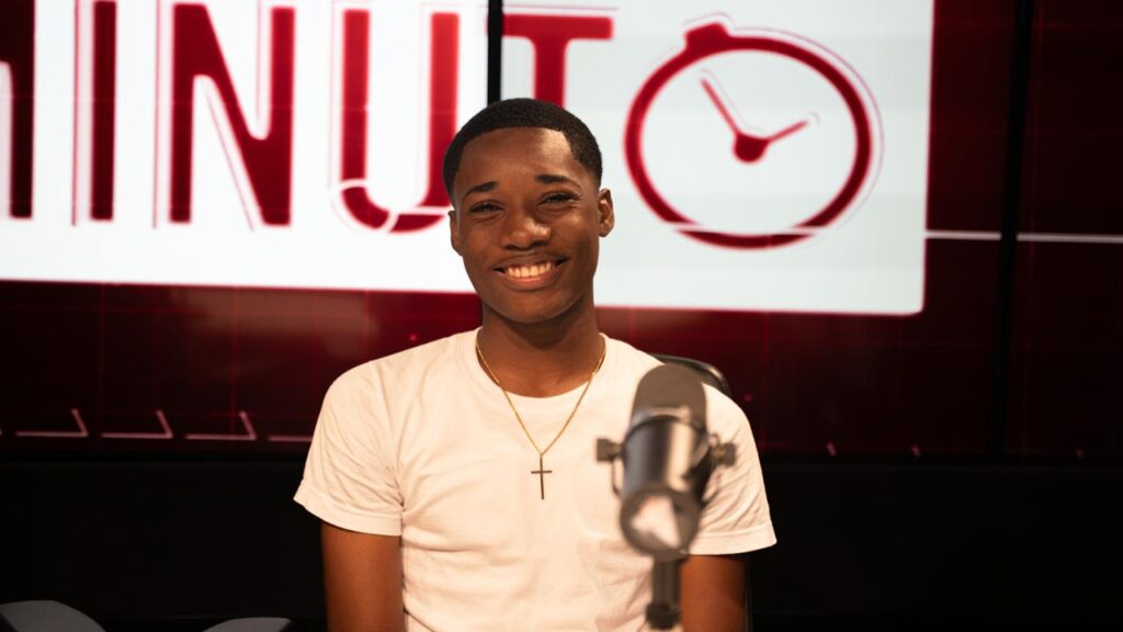 Yeyli y Fernando, los jóvenes dominicanos que brillaron en el intro del concierto de Bad Bunny en RD - Noticias de hoy en República Dominicana | De Último Minuto