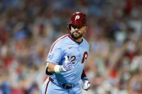 Gigantes de San Francisco se suman a la puja por el cañonero Kyle Schwarber