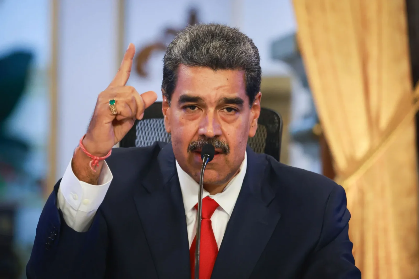 Maduro confirma conversación con Trump: “Welcome dialogue, welcome peace”