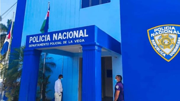 Preso apuñala a otro en cárcel preventiva de la policía en La Vega