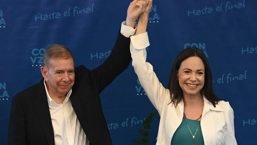 Machado llama a Edmundo González »Presidente legítimo de Venezuela»