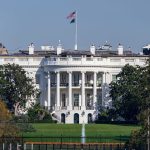 La Casa Blanca niega participación de EE. UU. tras reportes de disparos en Caracas