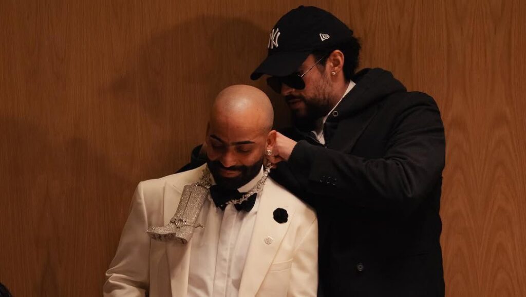 Arcángel celebra 20 años de carrera rodeado de grandes figuras de la música - Noticias de hoy en República Dominicana | De Último Minuto