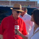 Hipólito Mejía valora impacto ambiental y social del programa “Plásticos por Juguetes”