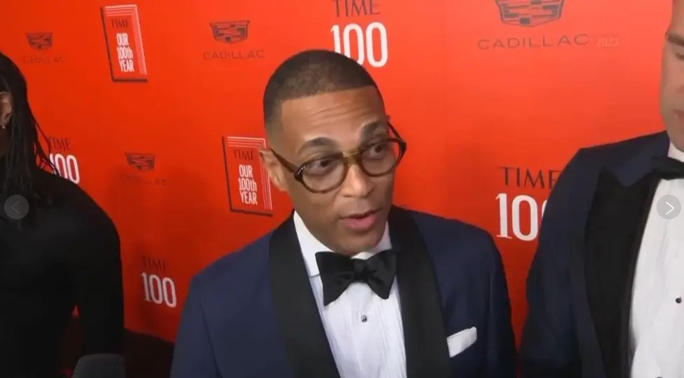 Periodista Don Lemon fue acusado de delitos federales contra los derechos civiles tras cubrir una protesta contra ICE en una iglesia