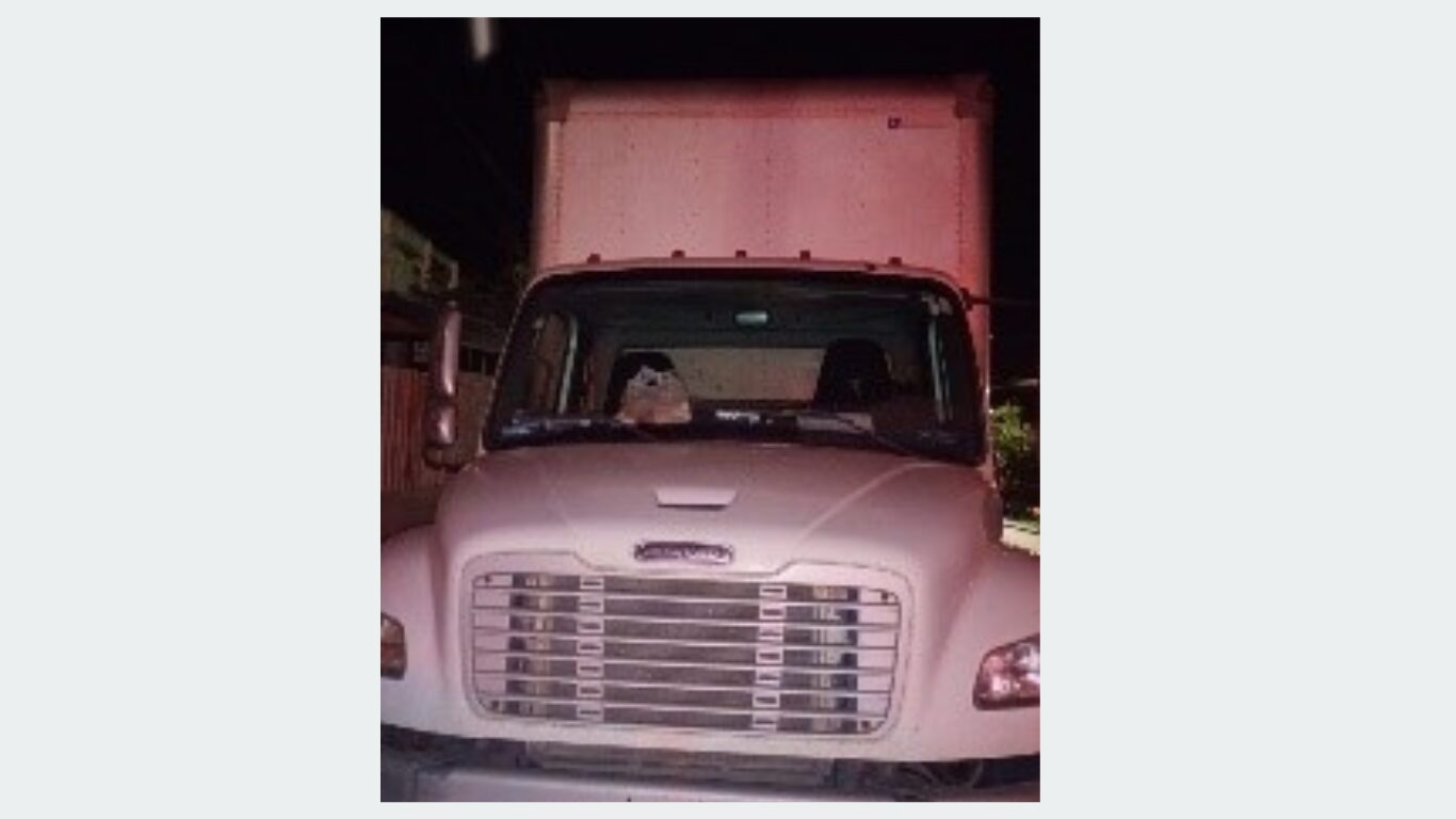 Policía apresa a cuatro personas por robo de motocicletas y recupera seis unidades en La Romana