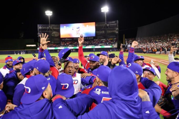 Escogido define su plantilla para la Serie del Caribe 2026