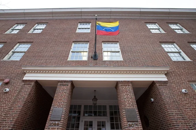 Estados Unidos y Venezuela avanzan en la reapertura de sus respectivas embajadas