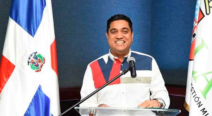 Ministro de Deportes exhorta a peloteros dominicanos a confirmar participación en el Clásico Mundial