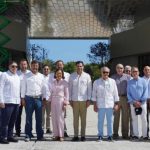 Familia Rainieri y Ministro de Cultura recorren el primer centro cultural de Punta Cana