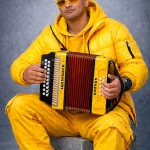 Adid reinventa “Café con ron” a ritmo de merengue típico