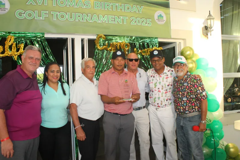 Ramón Eladio Polanco se corona campeón en torneo de golf en Punta Cana