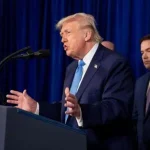 Trump declara “emergencia nacional” y ordena proteger en EE.UU. ingresos del petróleo venezolano