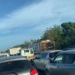 Surgen quejas por congestión vehicular en el bulevar turístico Frank Rainieri, Bávaro