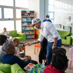 Salsero Lemar encabeza acción solidaria en favor de niños con cáncer del INCART junto al Club de Mustang de RD