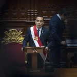 Presidente de Perú descarta dimitir y dice que se quiere desestabilizar al Gobierno