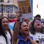 Sentencian a prisión a 16 militares por la desaparición forzada de cuatro menores hallados muertos y calcinados en Ecuador