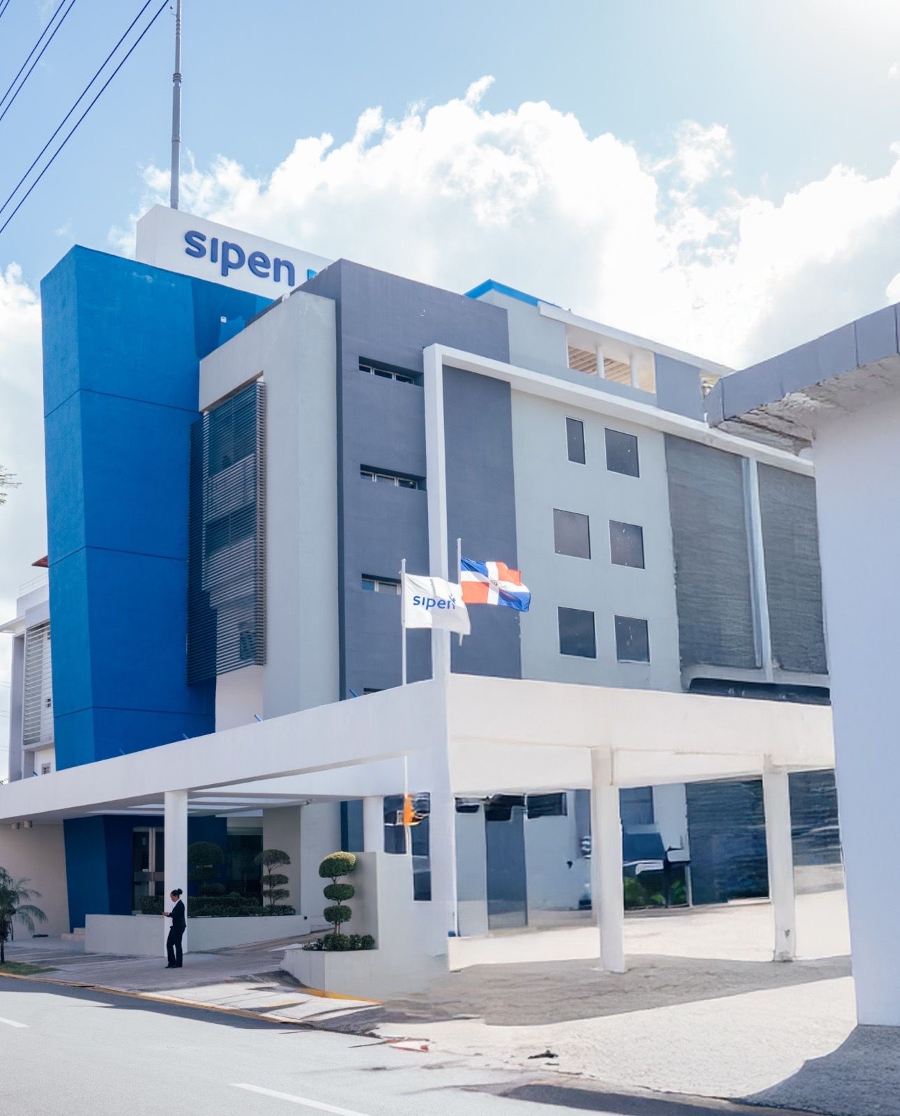 SIPEN afirma que los trabajadores lideran la inversión institucional en el sector turismo