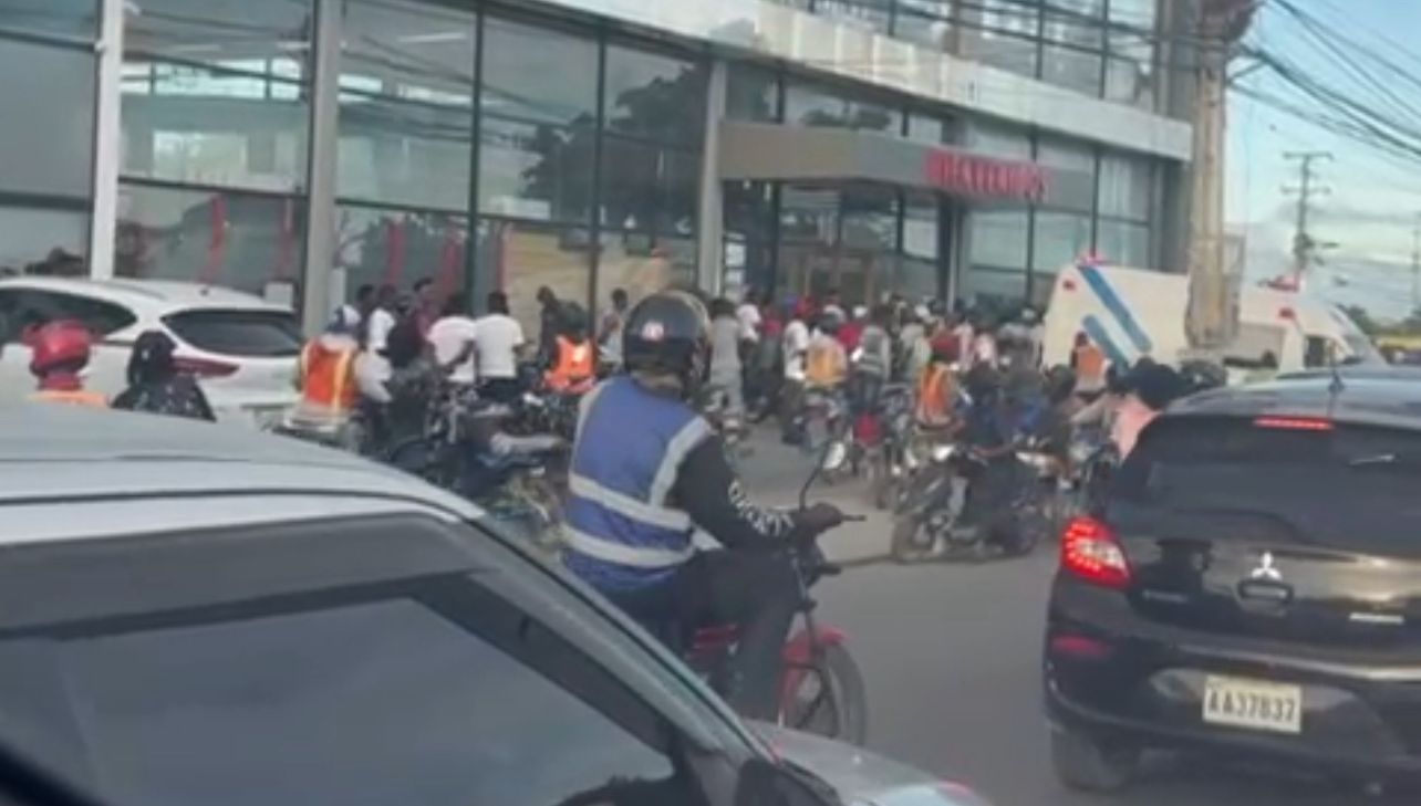 Hatiana es detenida tras tiroteo en tienda de Verón