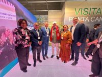 Punta Cana Tiene Primer Ayuntamiento Dominicano con Stand Propio en FITUR