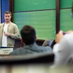 Juan Suárez Trujillo: decidir sin apuro, la base de la educación financiera