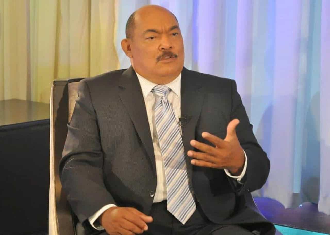 Senado rendirá honras fúnebres oficiales a Ramón Alburquerque este domingo