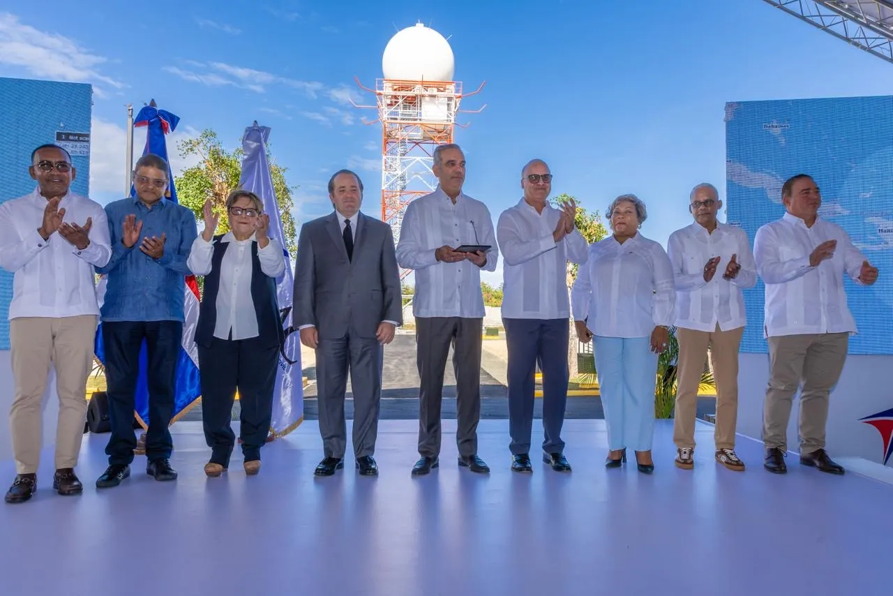 Presidente Luis Abinader inaugura Radar Meteorológico Doppler en Complejo Aeronáutico Dominicano