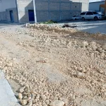 Calle intransitable detrás de Cana Town desespera a residentes