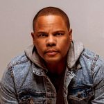 Raúl Acosta celebra 30 años de carrera musical con gira nacional