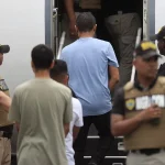 Salidas voluntarias de migrantes detenidos en 2025 alcanzan un récord de 28 %, según CBS