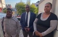 Se entregan padres responsables de quemar mano de niña en Los Alcarrizos