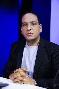 ¡De telenovela! Hansel García denuncia bebé fue robada a su madre para que esposa del padre la críe como suya