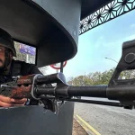 Pakistán bombardea Kabul, la capital afgana, tras combates en la frontera