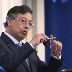 Petro dice que tras su reunión con Trump las diferencias se tratarán "desde el respeto mutuo"