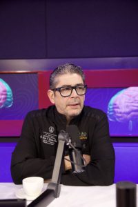 Guerrero Heredia afirma juventud actual es "cien veces más sana" que la generación de los 70 y 80