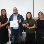 Uber, INTRANT, y Nippy fortalecen la seguridad vial con herramientas clave para los socios de la app en República Dominicana