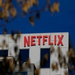 Netflix se retira de la batalla por la compra de Warner Bros tras nueva oferta de Paramount