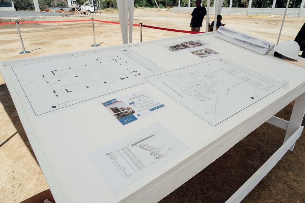 Abinader y MIVHED supervisan recinto UASD Santiago Rodríguez que beneficiará más de 1000 estudiantes | 6 | Abinader y MIVHED supervisan recinto UASD Santiago Rodríguez que beneficiará más de 1000 estudiantes - Noticias de hoy en República Dominicana | De Último Minuto