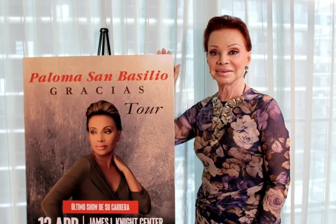 Paloma San Basilio se despide de América después de trascender con "música para planchar"