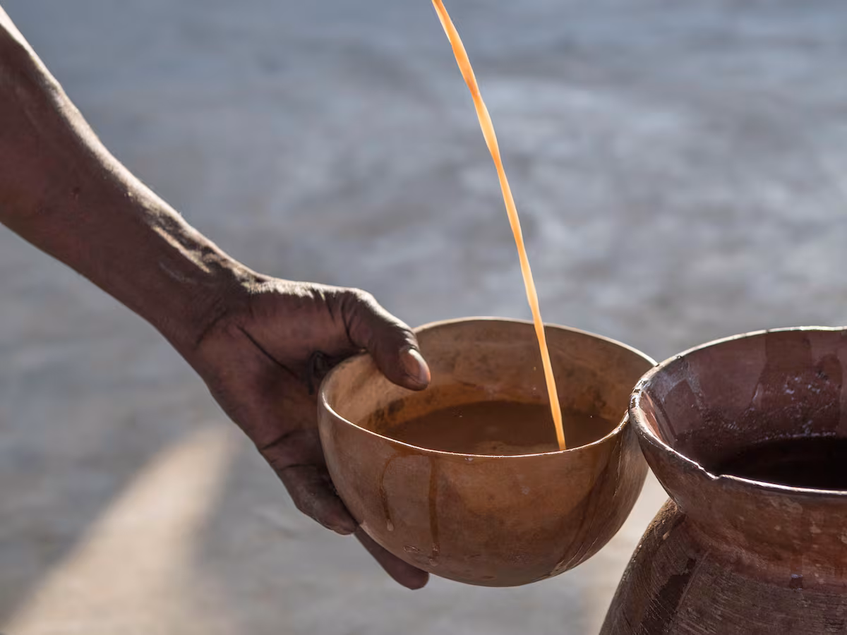 ‘Tchoukoutou’, la cerveza africana con un papel social que desborda lo gastronómico