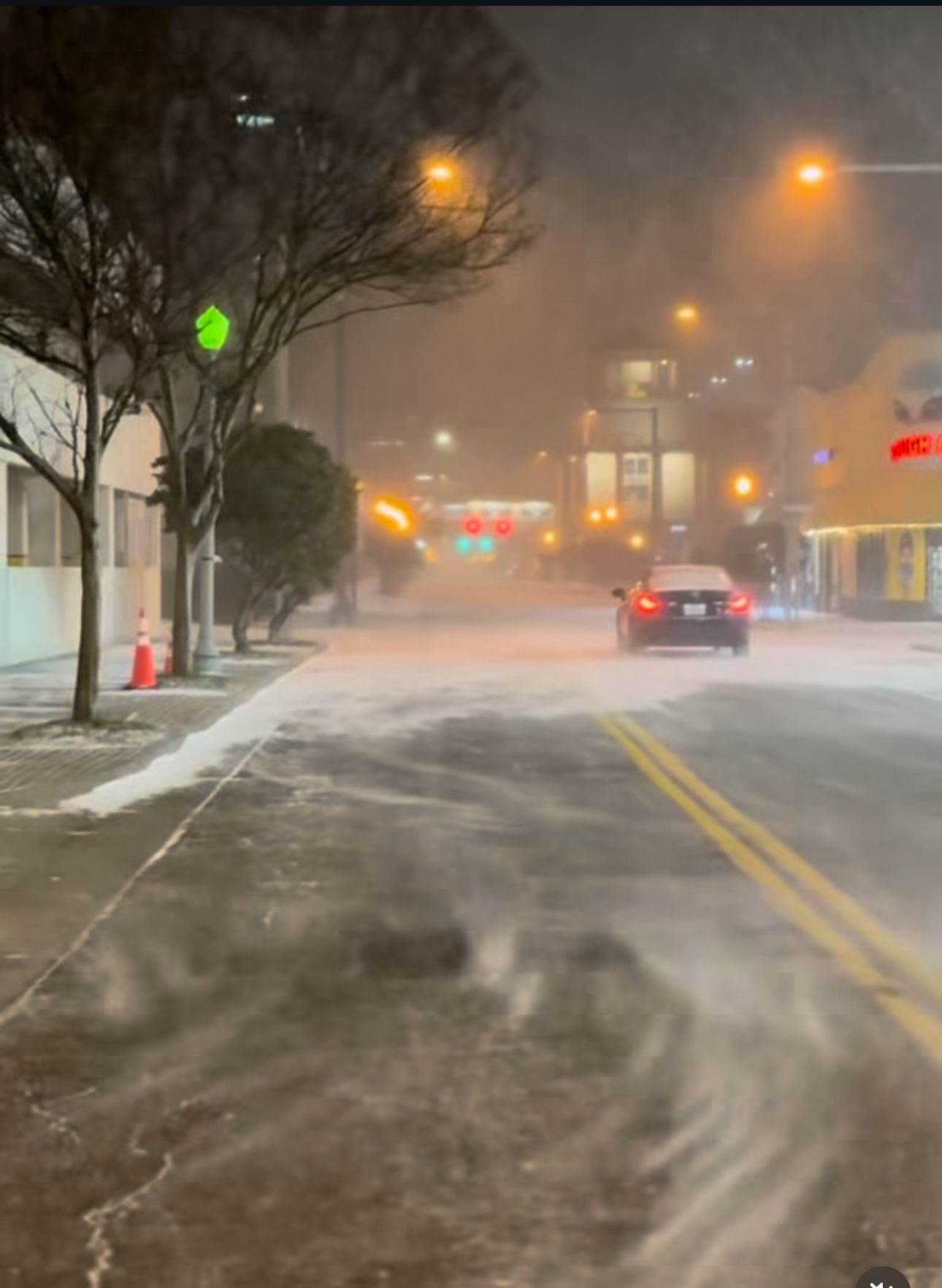 Tormenta invernal con frío extremo, fuertes vientos, oleaje elevado y nieve afecta varias ciudades de Virginia