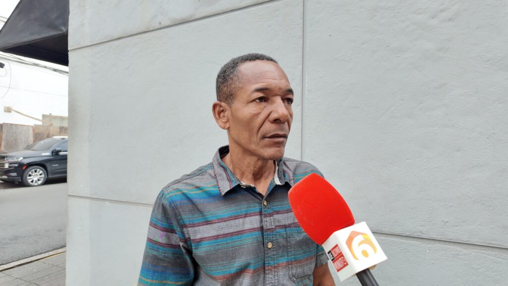 Ciudadano denuncia falta de respuesta policial tras robo de vehículo en el DN