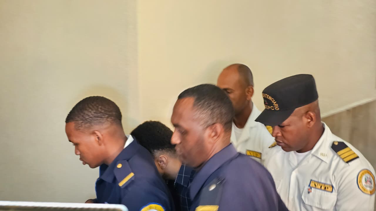 Aplazan para el 13 de febrero conocimiento de coerción contra acusado de ultimar a joven en Los Girasoles