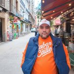 Desde Madrid, periodista Cristian Santana conecta la cocina española con el sazón dominicano en “Sabor de la Calle”
