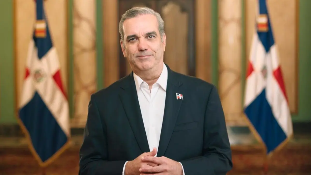 Abinader asiste a las honras fúnebres de Ramón Alburquerque y honra su trayectoria