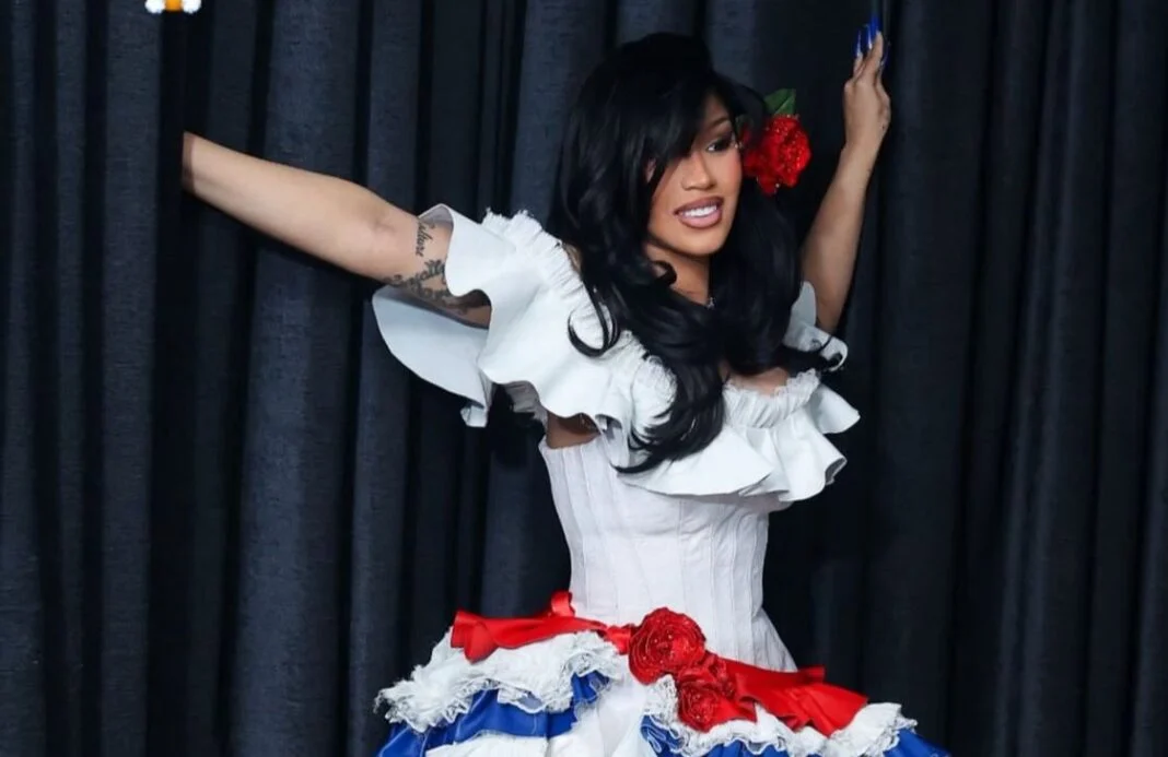 Cardi B reafirma su orgullo dominicano tras ser reconocida como “Artista de la Patria”