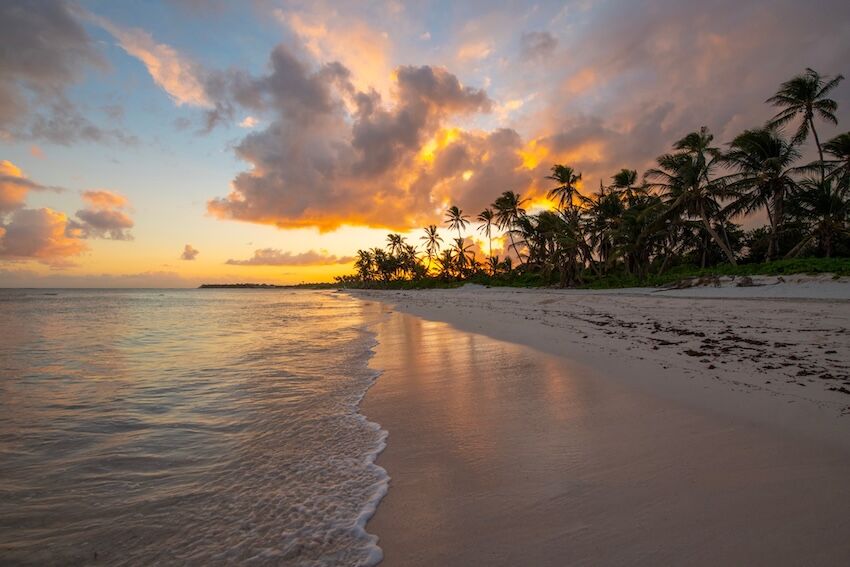 Cielo nublado por vaguada hoy en Punta Cana