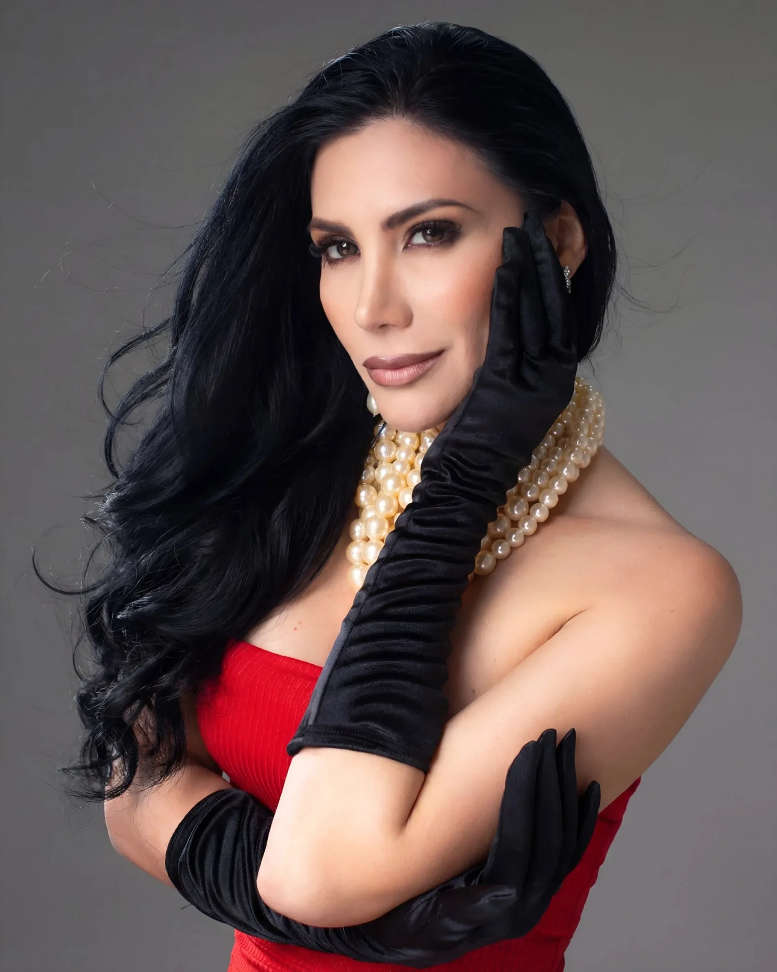 El rostro de las grandes marcas venezolanas Deliana Durán se prepara para su faceta más humana