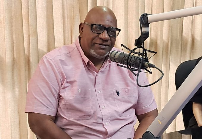 Víctor Ramón Rosa »El Padre de La Comunicación del Este»