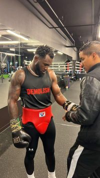 Carlos “El Caballo Bronco” busca revancha ante Austin Williams tras derrota dominicana